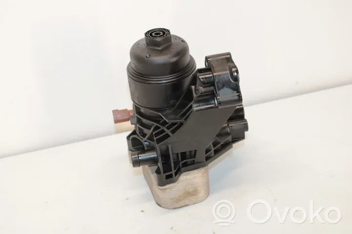 Volkswagen Golf VII Support de filtre à huile 03N115389A
