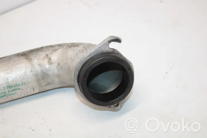 BMW 5 E60 E61 Tube d'admission de tuyau de refroidisseur intermédiaire 7789052