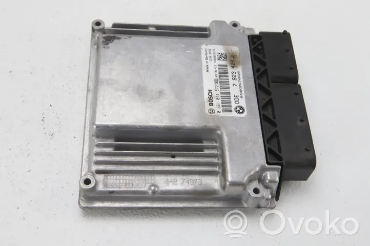 BMW 5 E60 E61 Variklio valdymo blokas 7823420