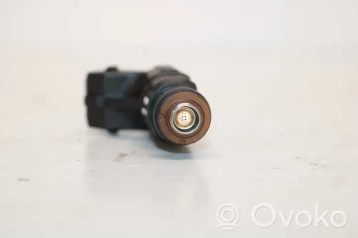 Audi A3 S3 8L Inyector de combustible 06A906031BA