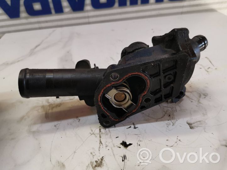 Renault Megane IV Boîtier de thermostat / thermostat 110602770R