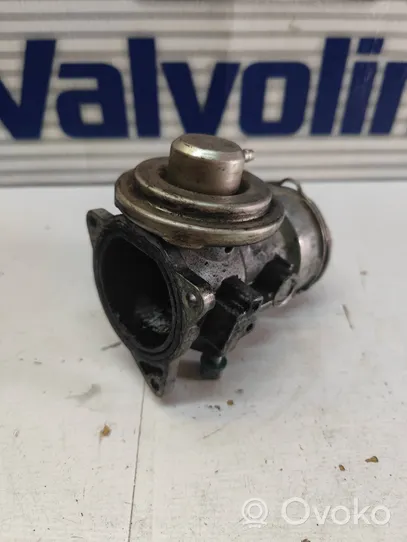 Audi A4 S4 B7 8E 8H Valvola EGR 038131501AA