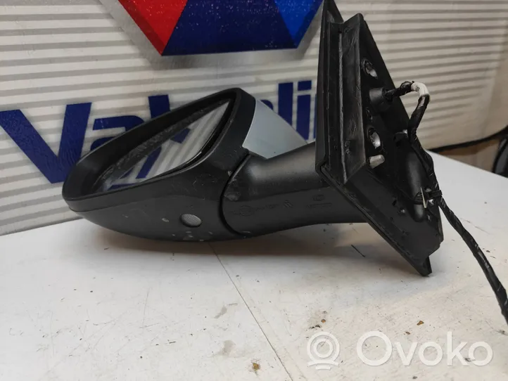 Renault Megane IV Front door electric wing mirror 30087810