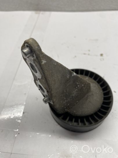 Volkswagen Jetta III Lichtmaschine Riemenspanner Spannrolle Keilrippenriemen Keilriemen 07K145172C