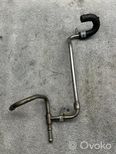 Volkswagen PASSAT B6 Fuel line pipe 03L201360F