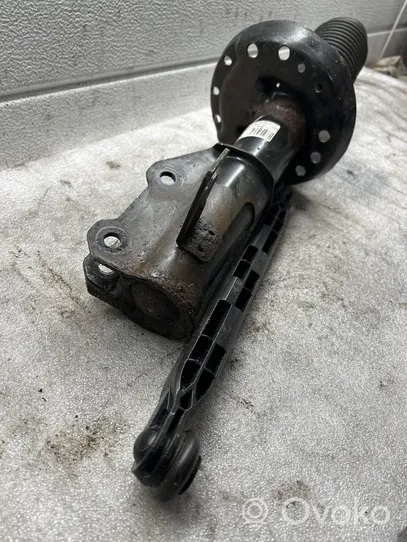 Opel Insignia A Front shock absorber/damper 367327926