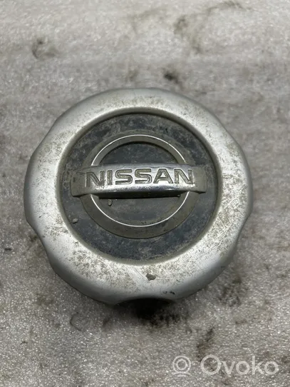Nissan Terrano R12-pölykapseli 403157F100
