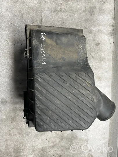 Volkswagen PASSAT B3 Scatola del filtro dell’aria 357129607G