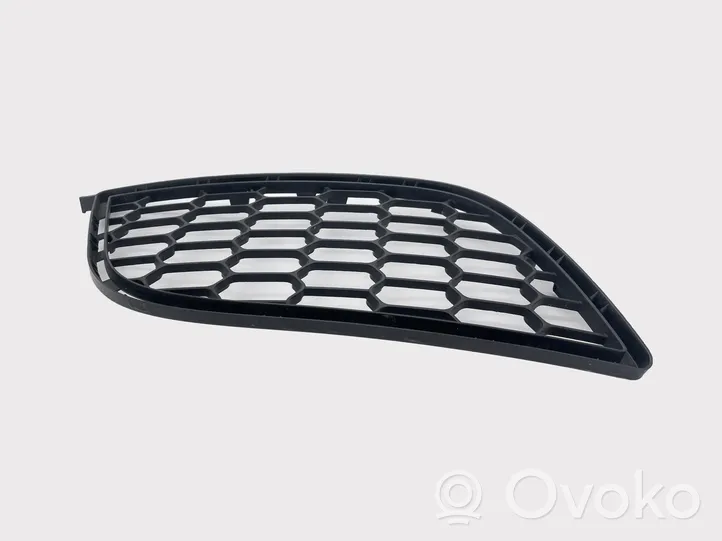 Alfa Romeo Giulietta Front bumper lower grill 156085891