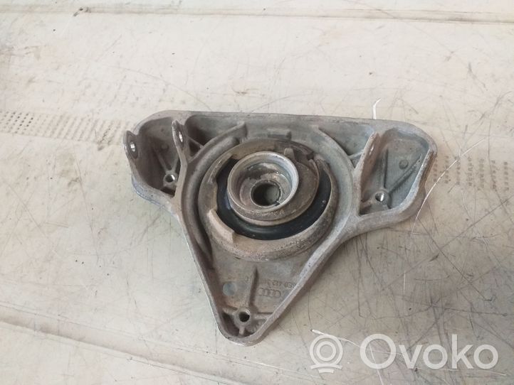 Audi A4 S4 B7 8E 8H Supporto di montaggio della molla elicoidale 8E0412383