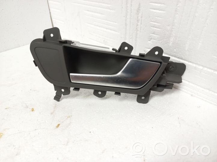 Audi A4 S4 B8 8K Manecilla interna puerta trasera 8K0839020