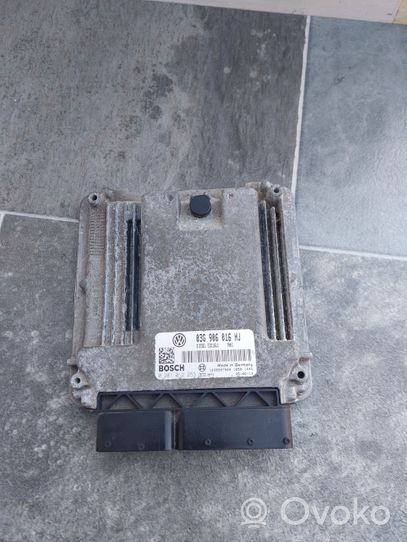 Volkswagen Golf V Sterownik / Moduł ECU 03G906016HJ