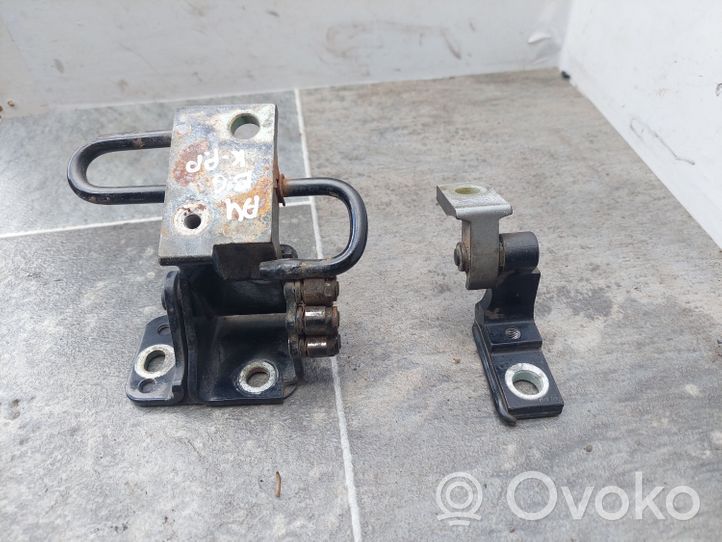 Audi A4 S4 B6 8E 8H Kit de charnières de porte avant 8E0831411