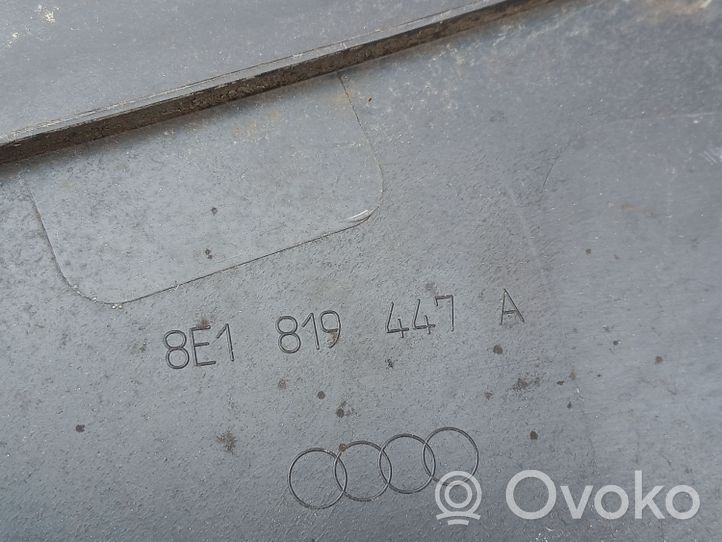 Audi A4 S4 B7 8E 8H Coperchio micro filtro dell’aria abitacolo 8E1819447A