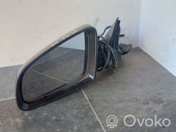 Audi A4 S4 B6 8E 8H Etuoven sähköinen sivupeili 010681