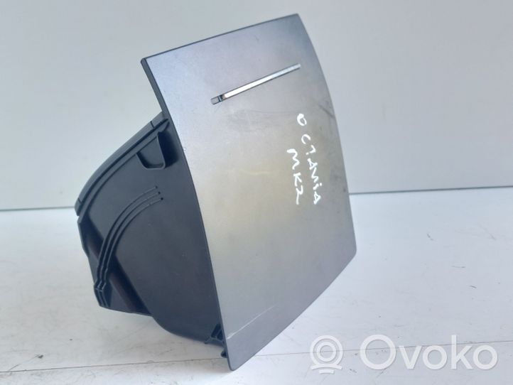 Skoda Octavia Mk2 (1Z) Consolle centrale del vano portaoggetti 1Z0863284
