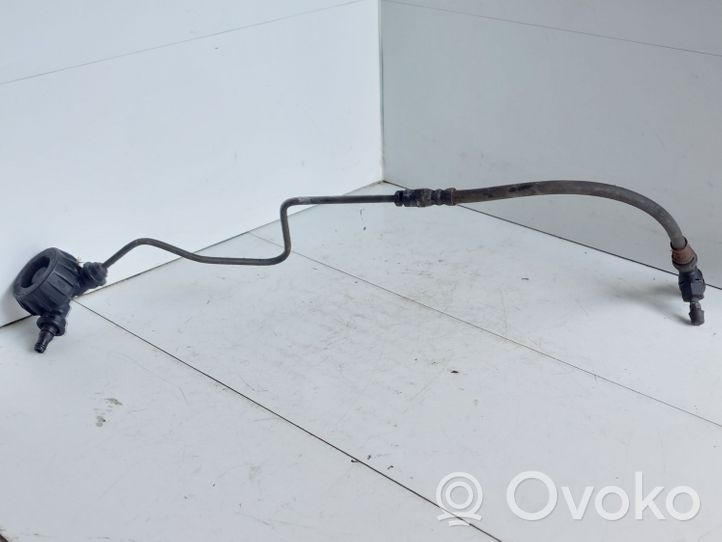 Skoda Octavia Mk2 (1Z) Linea/tubo della frizione 1K0721468