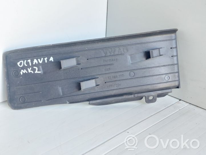 Skoda Octavia Mk2 (1Z) Jalkatuki 1K1864777