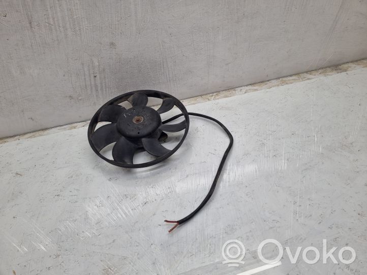 Volkswagen PASSAT B5 Ventilateur, condenseur de climatisation 