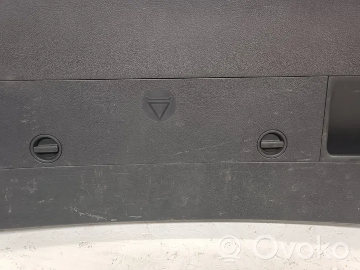 Volkswagen Touran I Tailgate trim 1T0867601