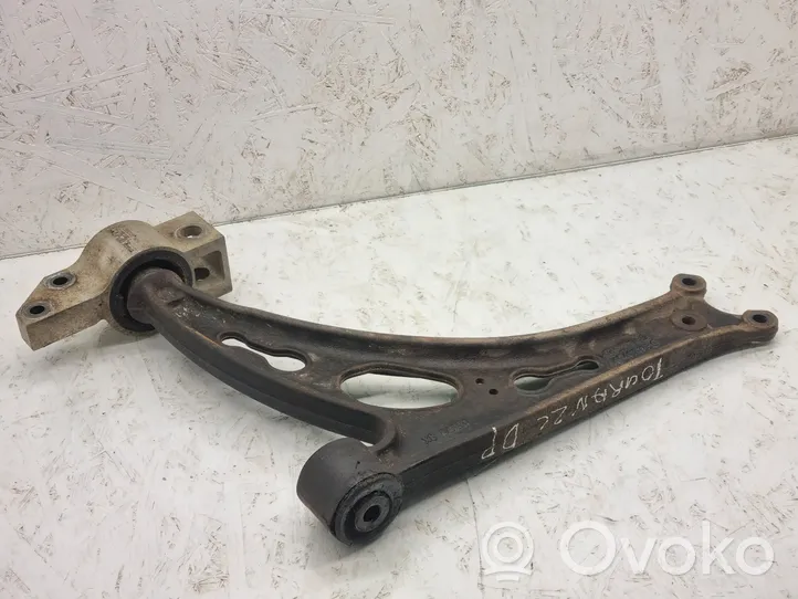 Volkswagen Touran I Braccio di controllo sospensione anteriore inferiore/braccio oscillante 1K0199232J