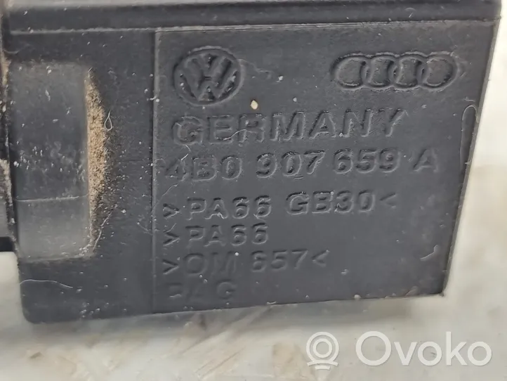 Audi A3 S3 8P Air quality sensor 4B0907659A