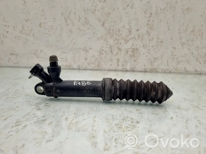 Audi A4 S4 B8 8K Główny cylinder sprzęgła 8K0721257A