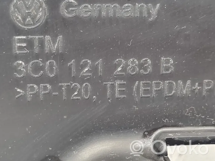 Volkswagen PASSAT B6 Välijäähdyttimen ilmanohjauksen ilmakanava 3C0121283B