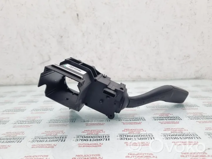 Audi A4 S4 B6 8E 8H Leva/interruttore dell’indicatore di direzione e tergicristallo 4E0953513A