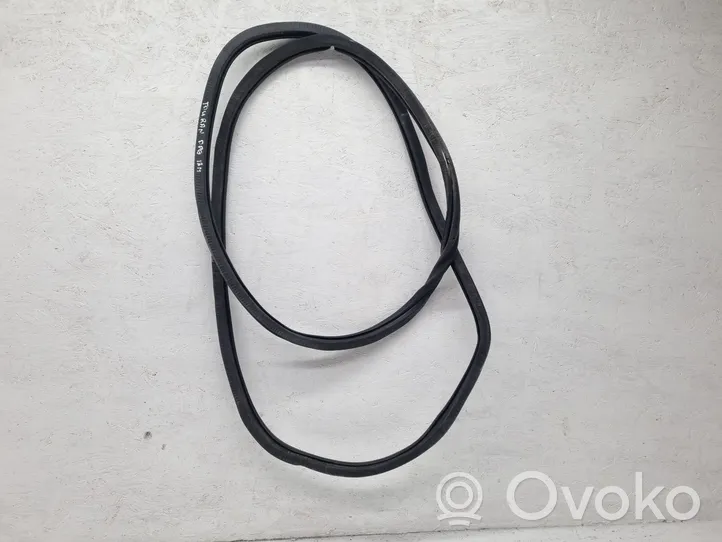 Volkswagen Touran II Rear door rubber seal (on body) 1T0867913K