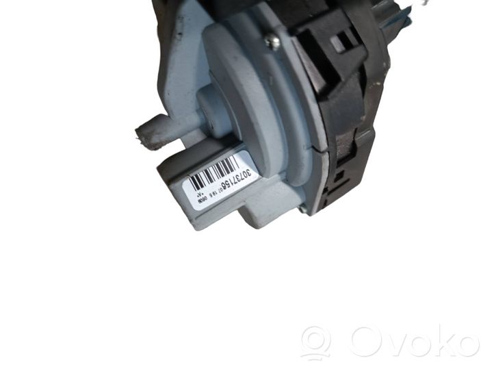 Volvo V50 Ignition lock 30737156