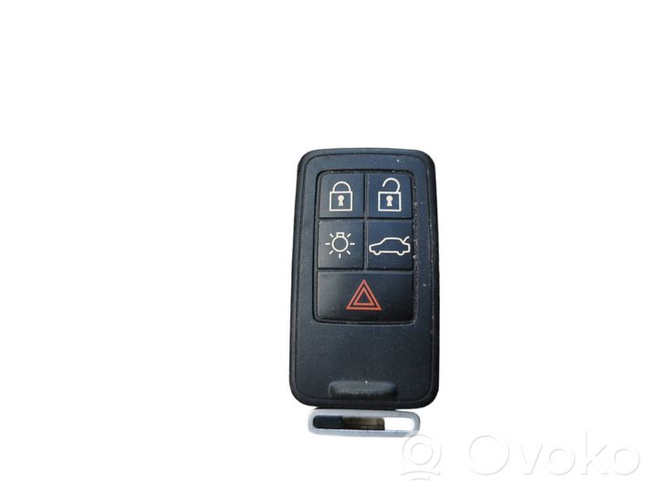 Volvo XC60 Aizdedzes atslēga / karte 8676873