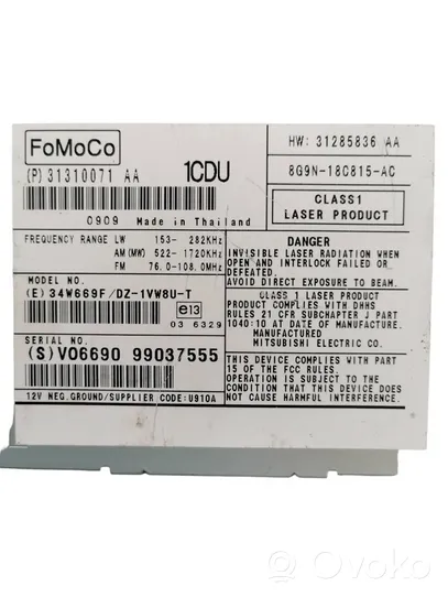 Volvo XC60 Panel / Radioodtwarzacz CD/DVD/GPS 31310071aa