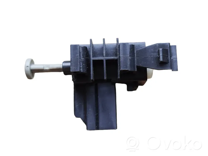 Ford Kuga I Interruptor sensor del pedal de freno 6G9T11A152AA