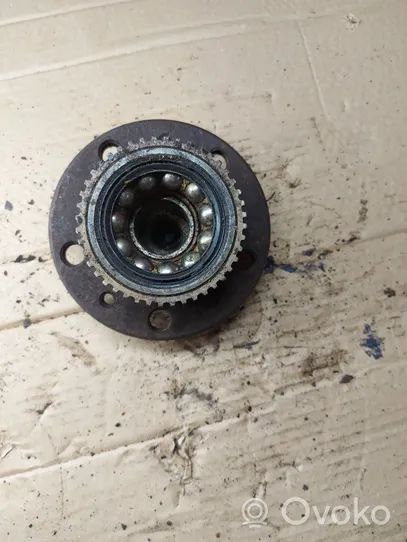 Renault Espace III Rear wheel hub 