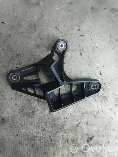 Volkswagen Touran I Gear shift cable bracket 1K0711789G