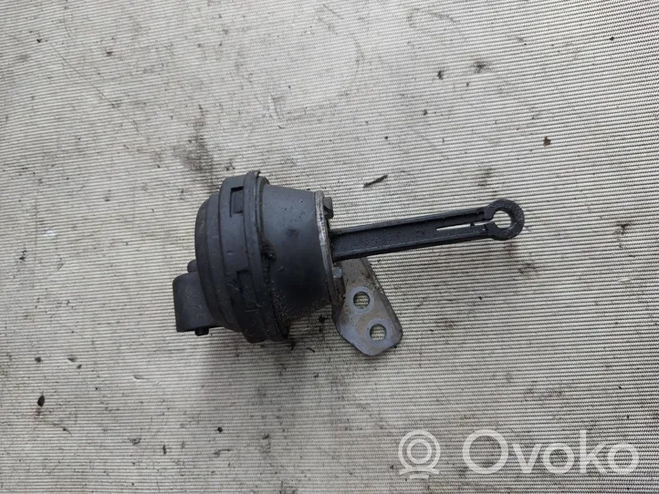 Volkswagen Sharan Vacuum pump 301005