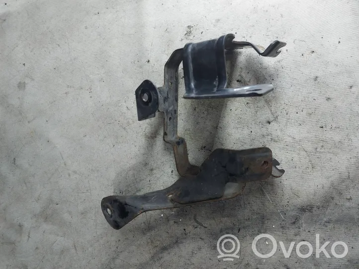 Ford Galaxy Supporto di montaggio della pompa del servosterzo 6G913K738Ac