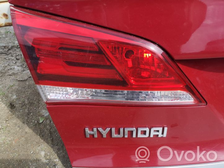 Hyundai i40 Takaluukun/tavaratilan kansi 