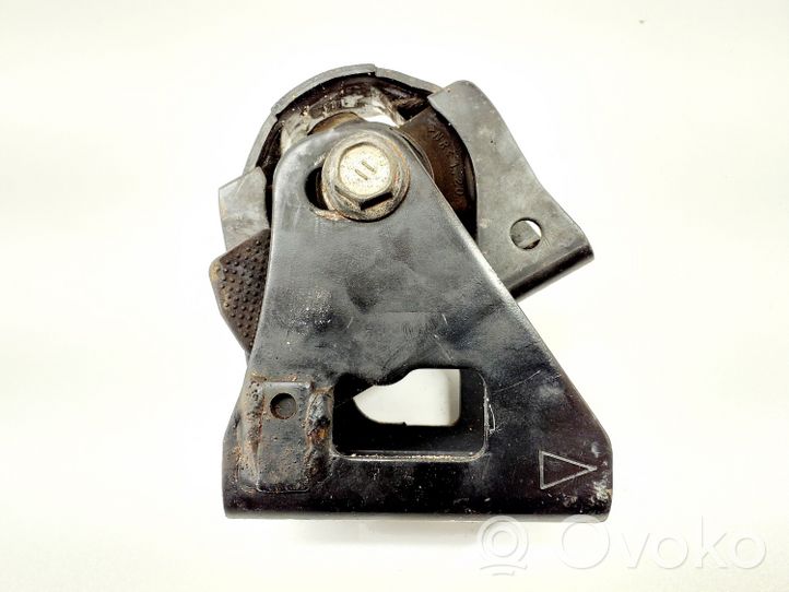 Toyota Auris E180 Supporto della scatola del cambio 123610T170