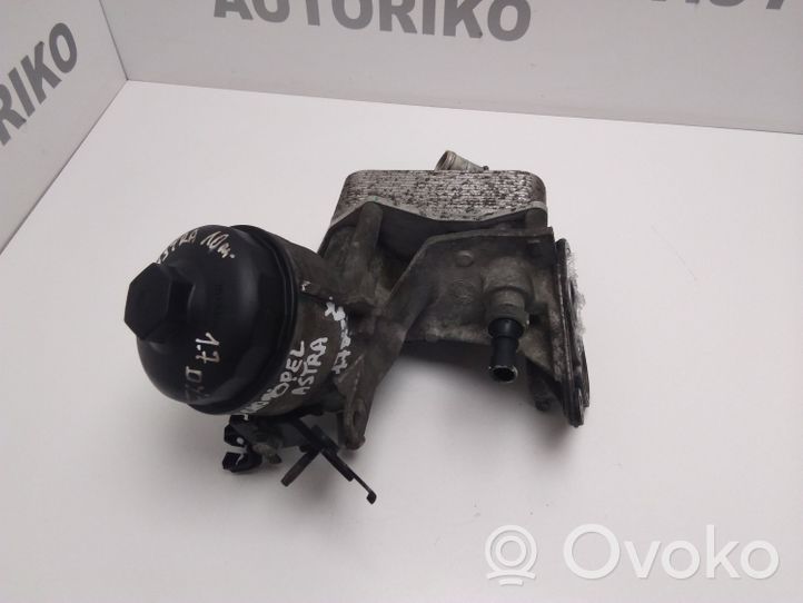 Opel Astra J Engine oil radiator H2745004