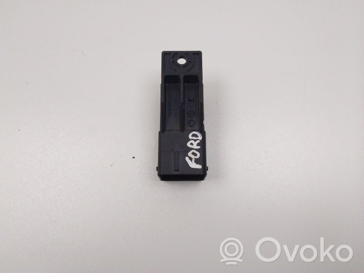 Ford Kuga II Przekaźnik / Modul układu ogrzewania wstępnego 9803299780