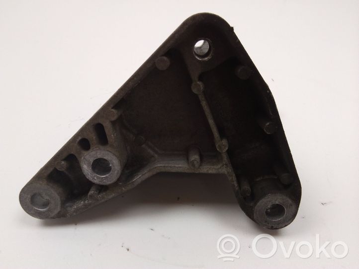 Opel Astra J Supporto di montaggio scatola del cambio 13248665