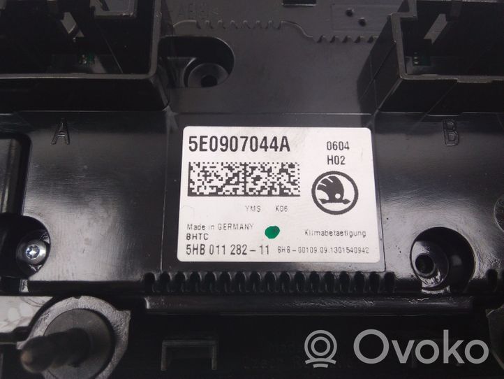 Skoda Octavia Mk3 (5E) Przełącznik / Włącznik nawiewu dmuchawy 5E0907044A