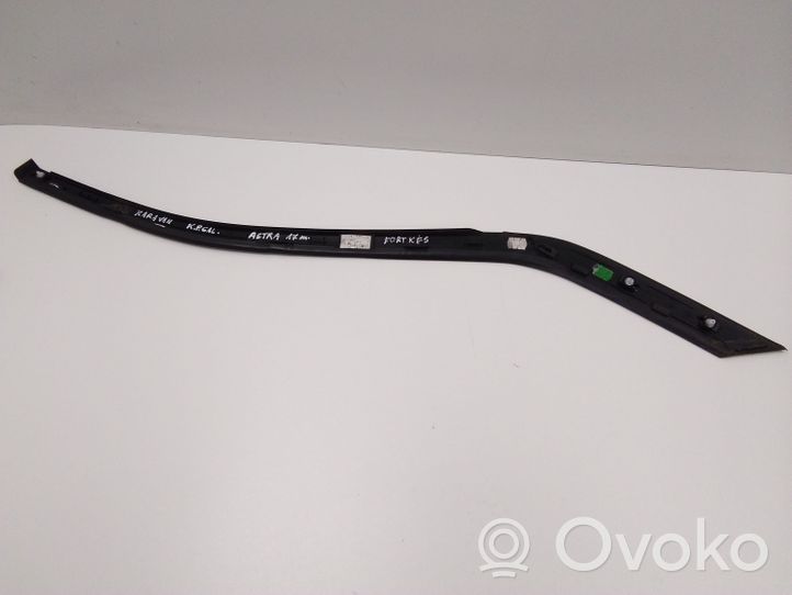 Opel Astra K Moulure, baguette/bande protectrice d'aile 39088077