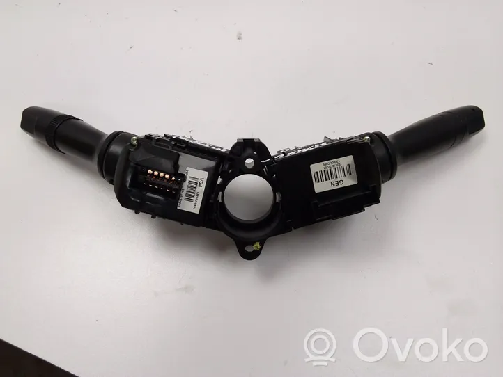 Hyundai i40 Leva/interruttore dell’indicatore di direzione e tergicristallo 934103Z001