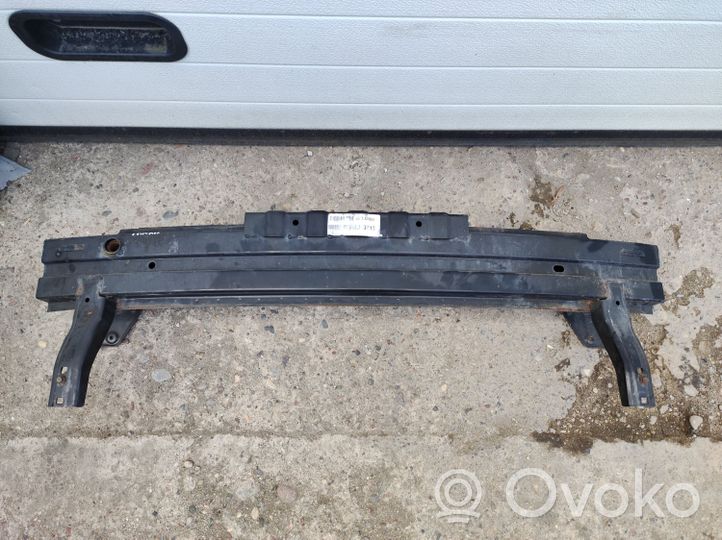 Hyundai i40 Front bumper cross member 