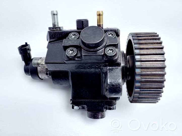 Opel Zafira C Fuel injection high pressure pump 0445010193