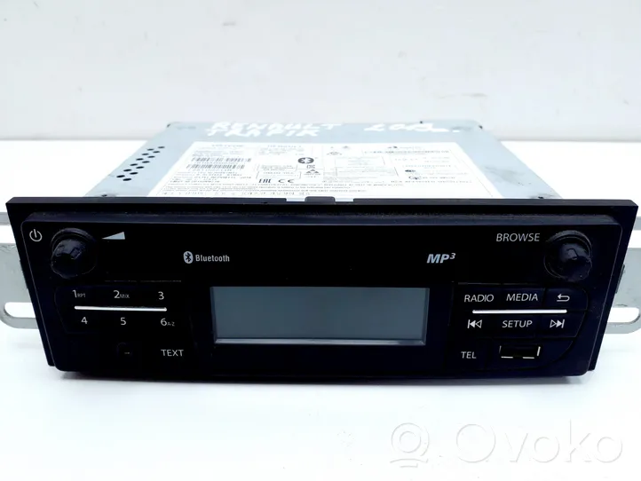 Renault Trafic III (X82) Radio/CD/DVD/GPS-pääyksikkö 93460361