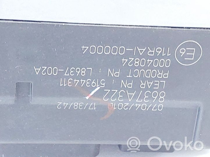 Citroen C-Crosser Boîte à fusibles relais 8637A322